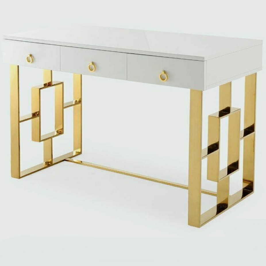 PicsArt_08-03-05.18.23